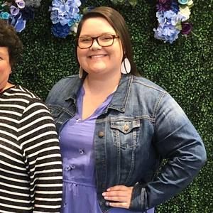 Meet your Posher, Leeann